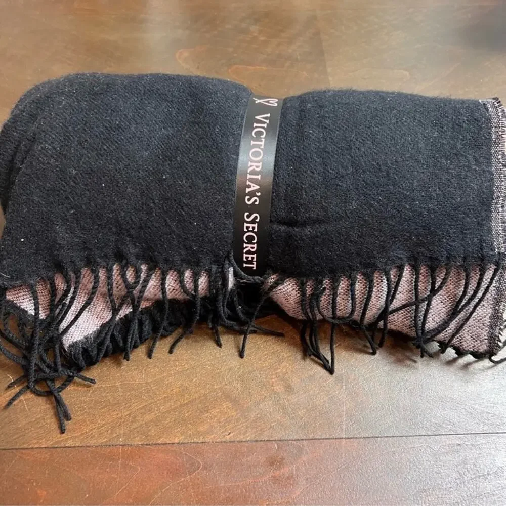 Victoria's Secret Blanket Black Heart Fringe